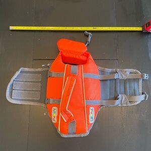 Pet XS floating life jacket